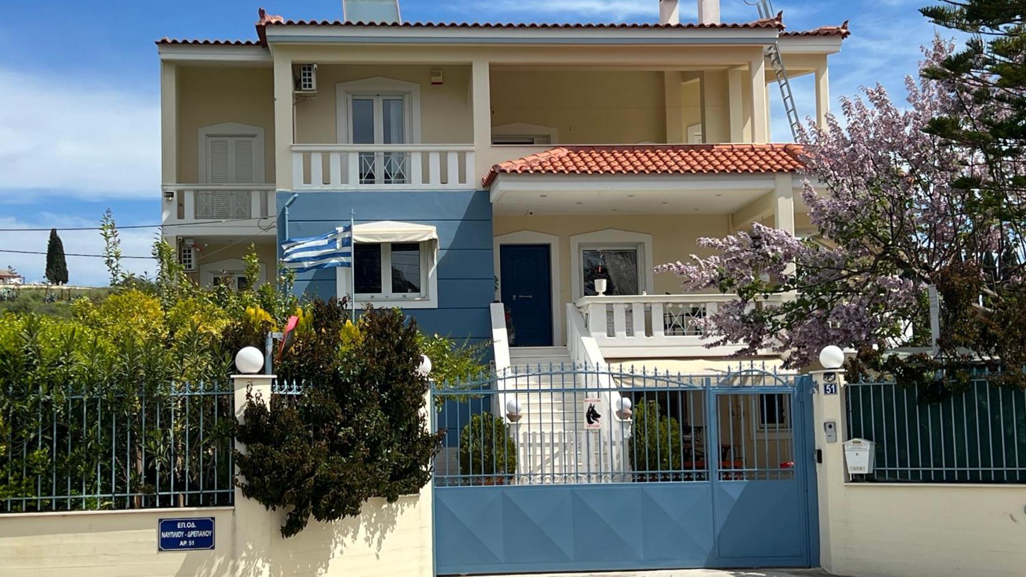 Апартаменты Iris-Gogo House Нафплион Экстерьер фото